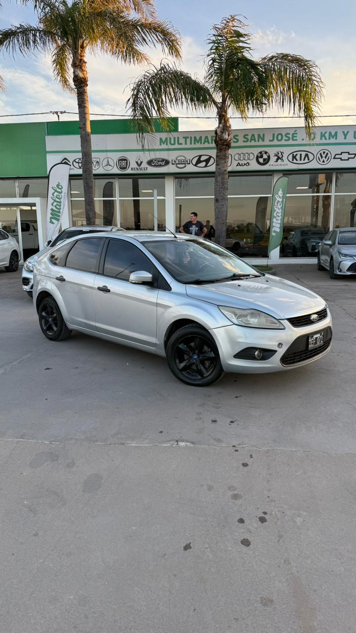 FORD - FOCUS  - TREND 2.0 - 2009